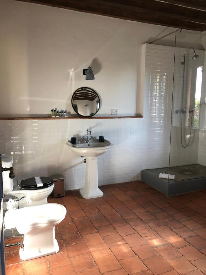 La Locanda Di グラッツァーノ・ヴィスコンティ エクステリア 写真