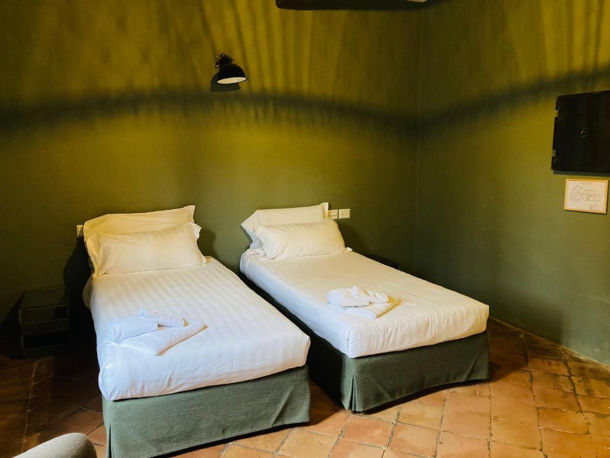 La Locanda Di グラッツァーノ・ヴィスコンティ エクステリア 写真
